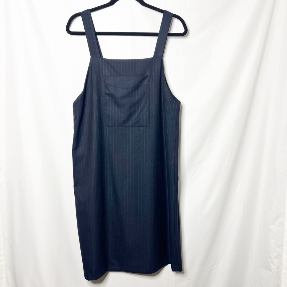 NEW with tags Zara Front Pocket Pinstripe Dress